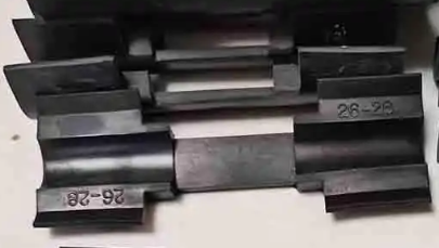 猴车抱索器衬皮的维护 